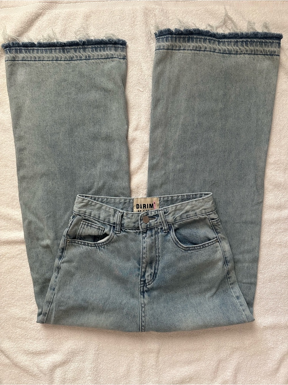 Light Blue Wide Leg Jeans with Frayed Hem
